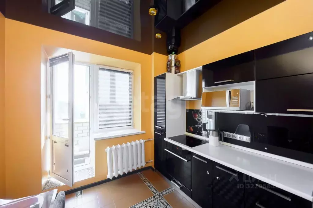 1-к кв. Тюменская область, Тюмень ул. Мельникайте, 125б (37.6 м) - Фото 0