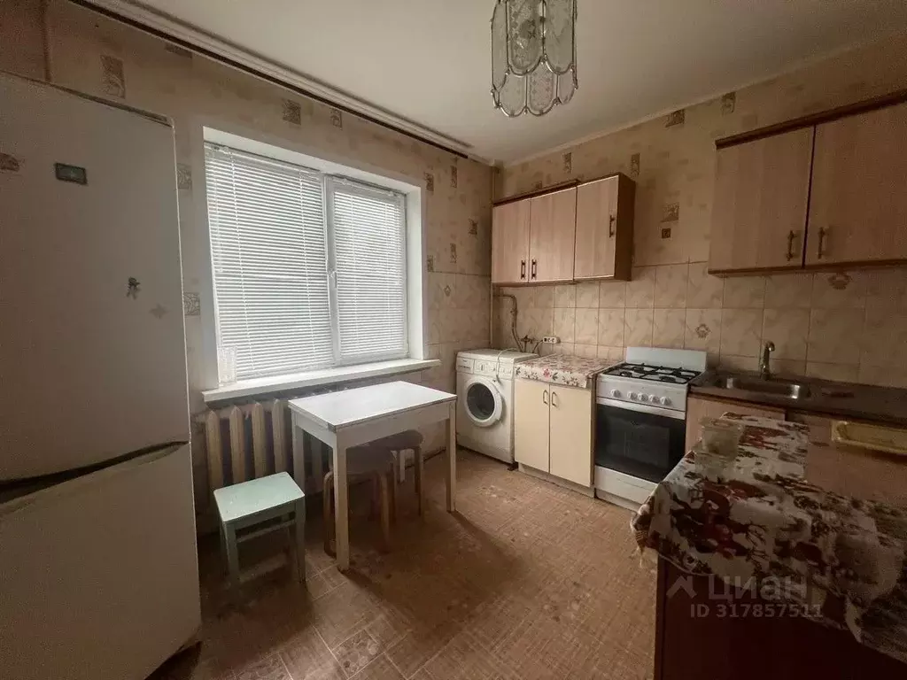 1-к кв. Брянская область, Брянск ул. 22-го съезда КПСС, 45 (37.0 м) - Фото 1