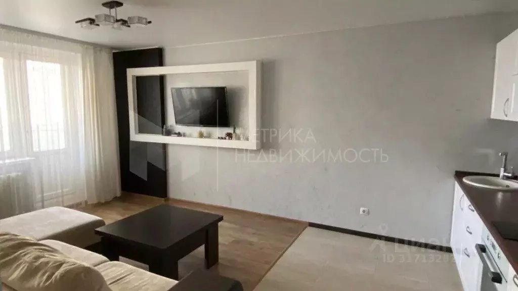 1-к кв. Тюменская область, Тюмень Широтная ул., 172к3 (43.0 м) - Фото 0