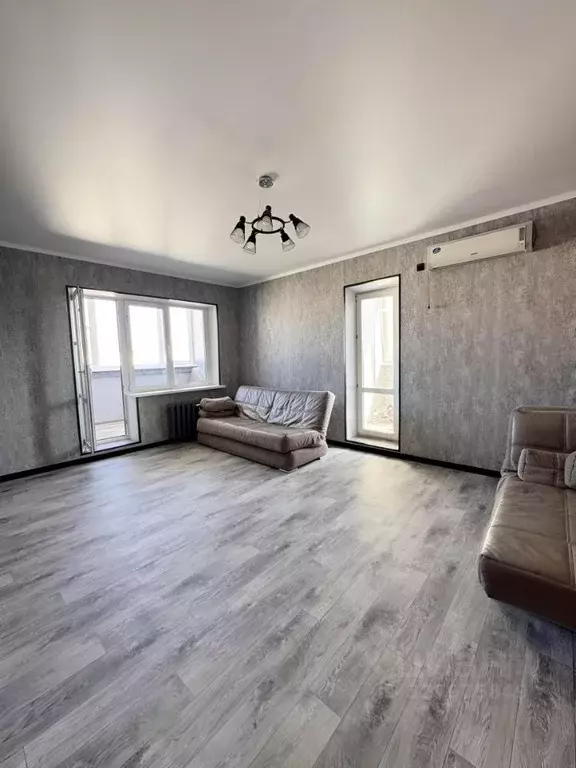 1-к кв. Астраханская область, Астрахань ул. Куликова, 42к3 (43.7 м) - Фото 2