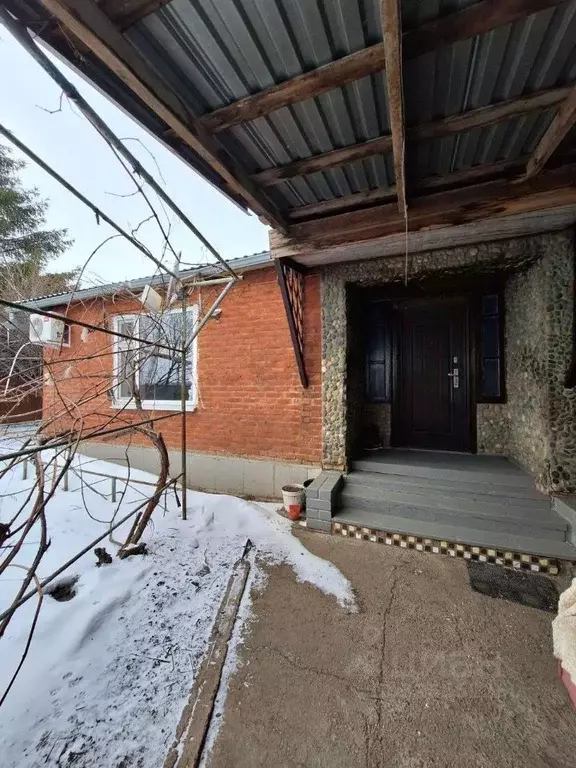 Коттедж в Краснодарский край, Новокубанский район, Верхнекубанское ... - Фото 1