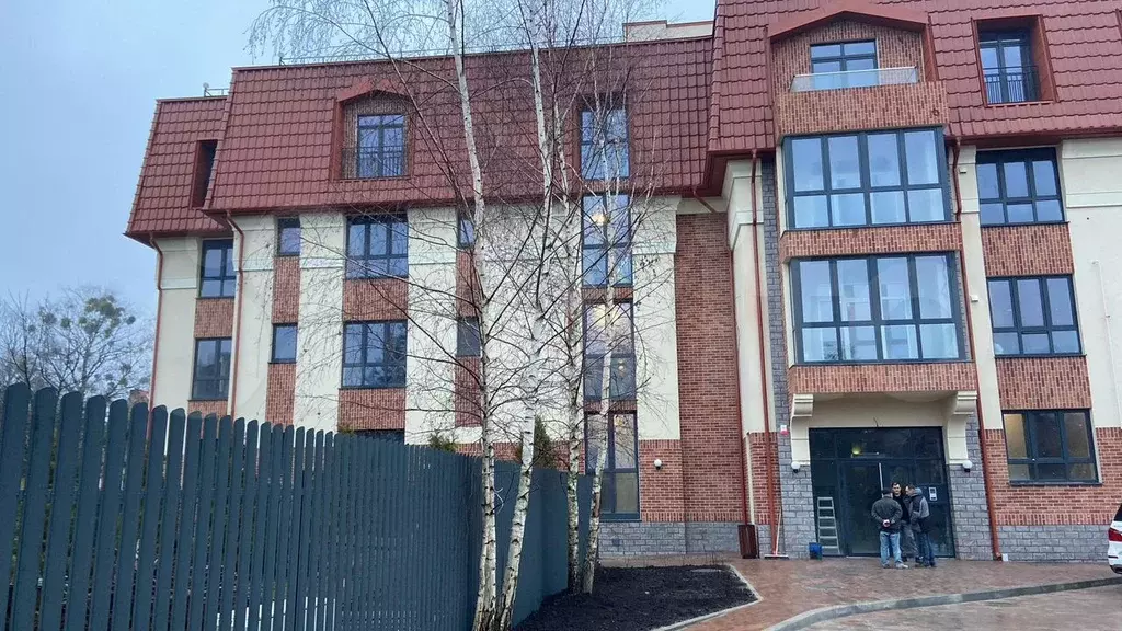 3-к. квартира, 96 м, 1/4 эт. - Фото 0