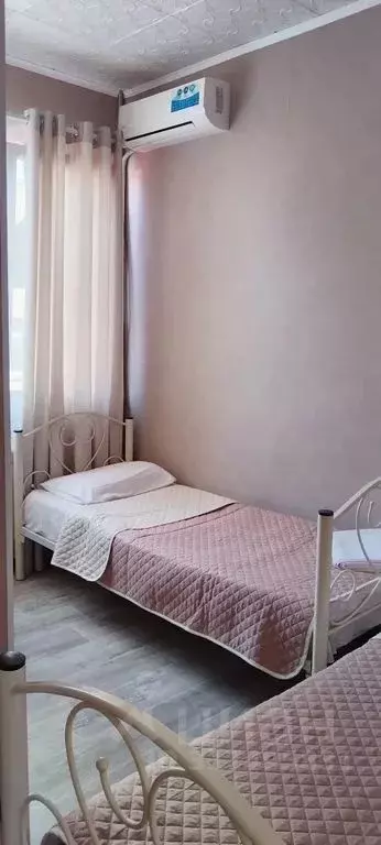 Комната Краснодарский край, Сочи Адлер жилрайон, ул. Павлика Морозова, ... - Фото 1