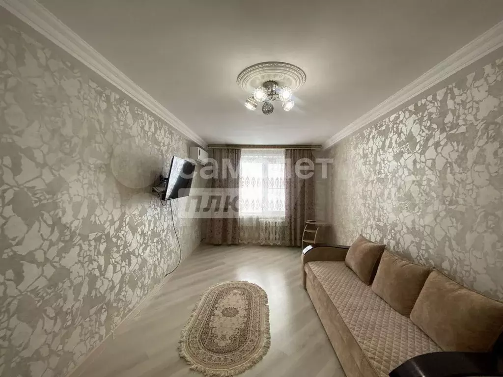 2-к. квартира, 56 м, 4/9 эт. - Фото 0