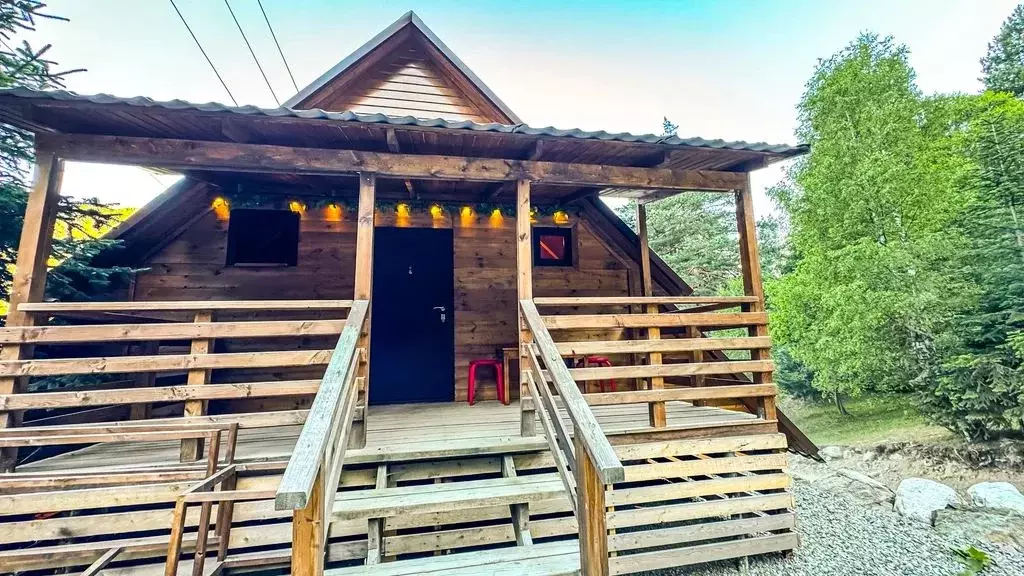 2-к кв. Карачаево-Черкесия, Зеленчукский район, с. Архыз  (33.0 м) - Фото 0