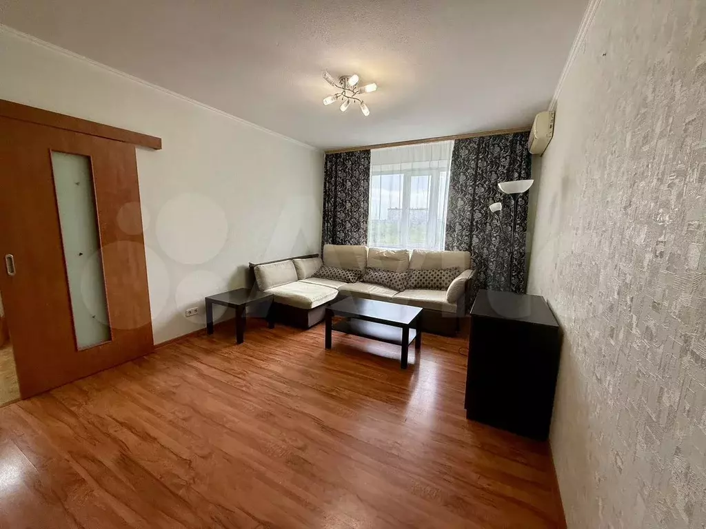 1-к. квартира, 37 м, 9/10 эт. - Фото 1