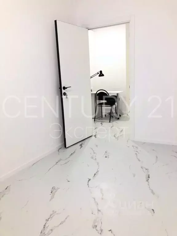 Офис в Калининградская область, Калининград Красносельская ул., 82к1 ... - Фото 1