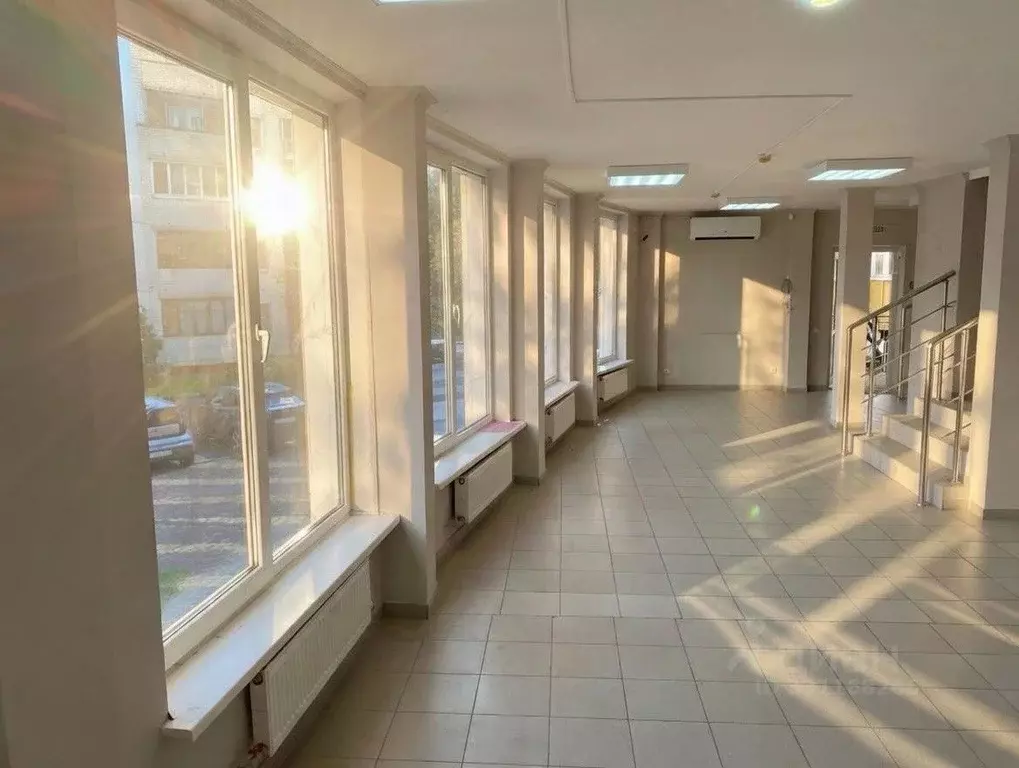 Помещение свободного назначения в Белгородская область, Белгород ул. ... - Фото 1