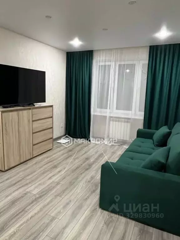 1-к кв. Брянская область, Брянск Белобережская ул., 26А (37.0 м) - Фото 2