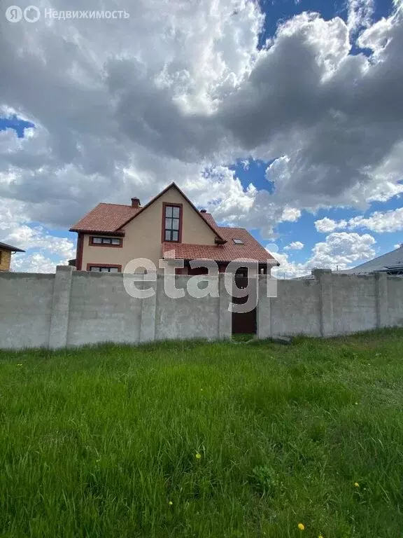 Дом в село Таврово, Большая Кольцевая улица (215 м) - Фото 1