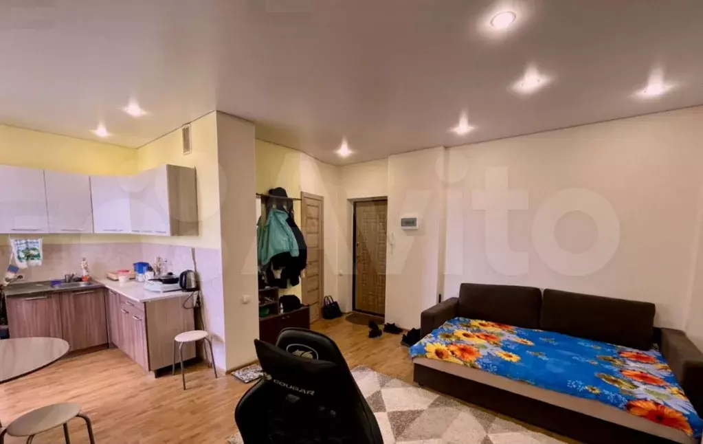 Апартаменты-студия, 13,8 м, 3/3 эт. - Фото 0