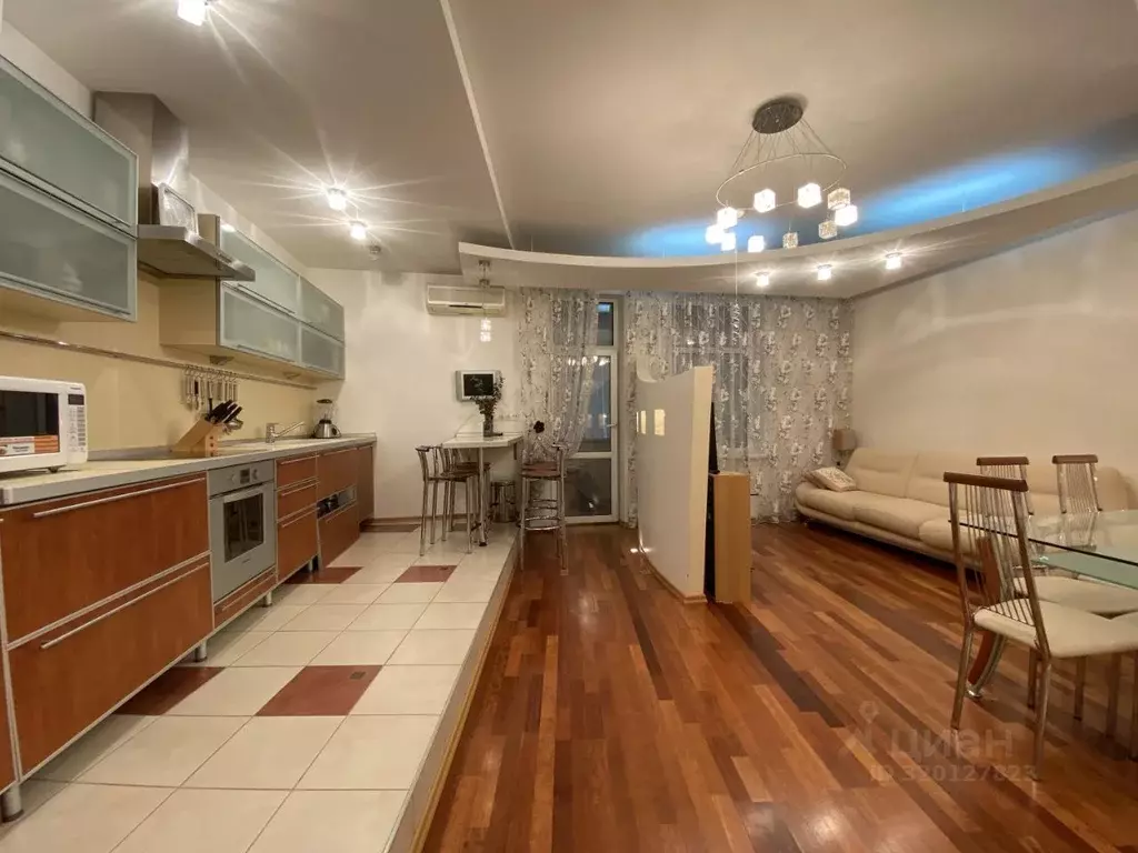 3-к кв. Самарская область, Самара ул. Алексея Толстого, 76 (120.6 м) - Фото 2