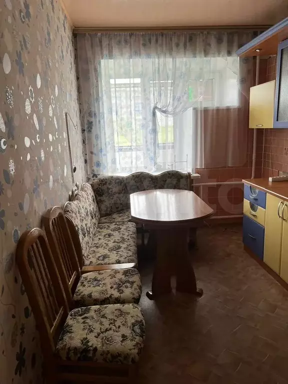 2-к. квартира, 62 м, 2/5 эт. - Фото 1