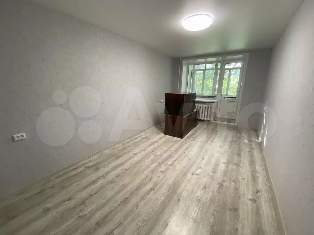 3-к. квартира, 60 м, 4/5 эт. - Фото 1