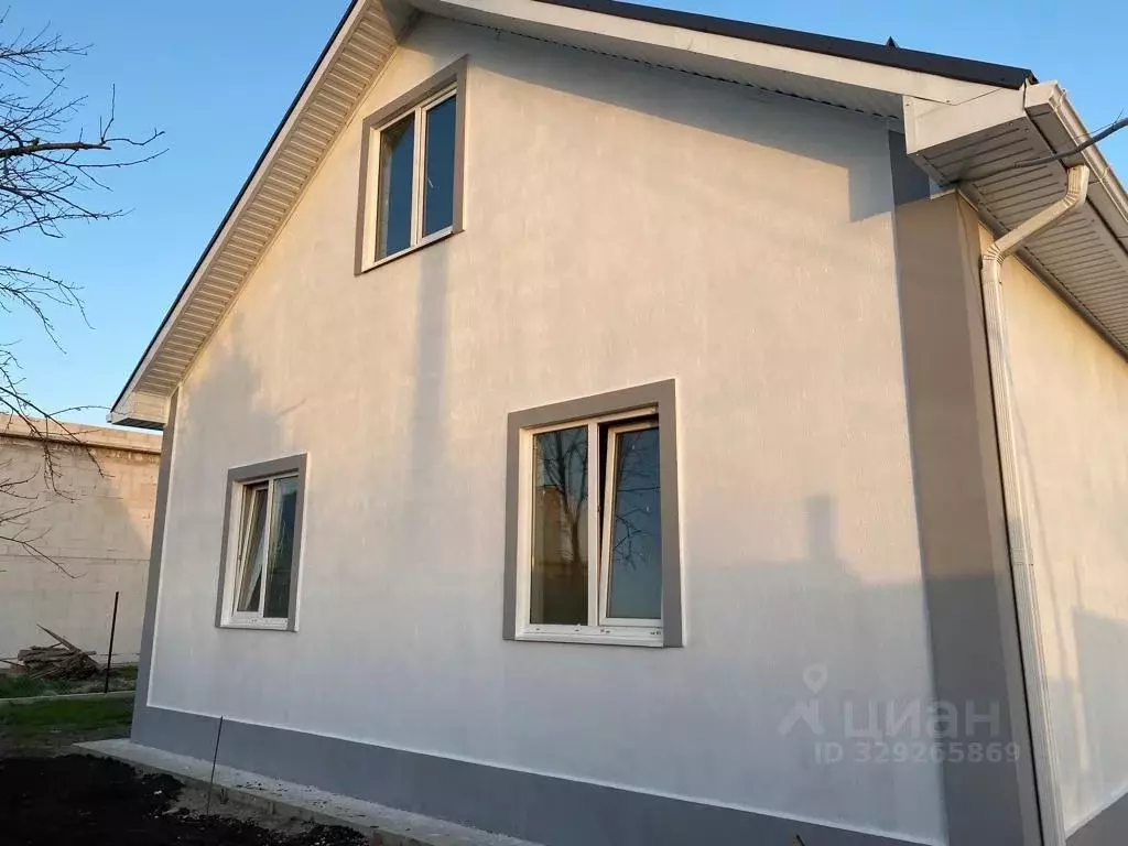 Дом в Краснодарский край, Краснодар Елизаветинская ст-ца, Голубая Нива ... - Фото 1