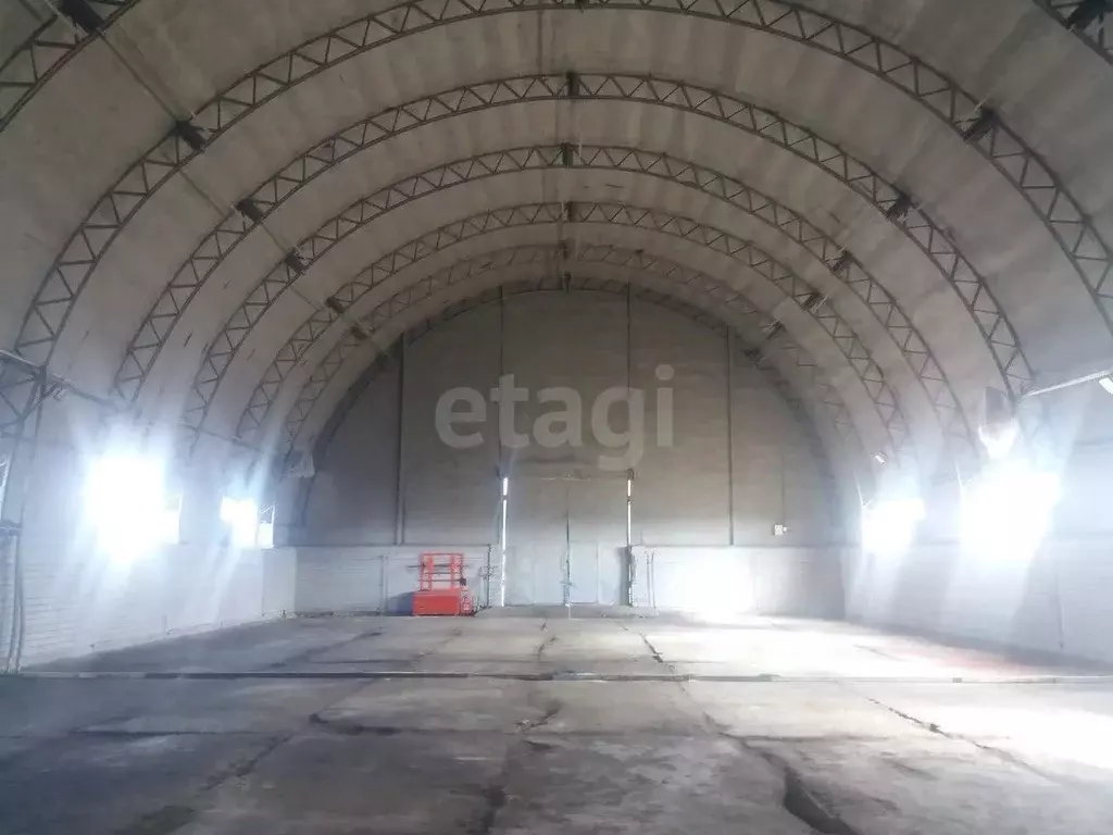 Склад в Ямало-Ненецкий АО, Новый Уренгой Б панель, проезд 1П (480 м) - Фото 0