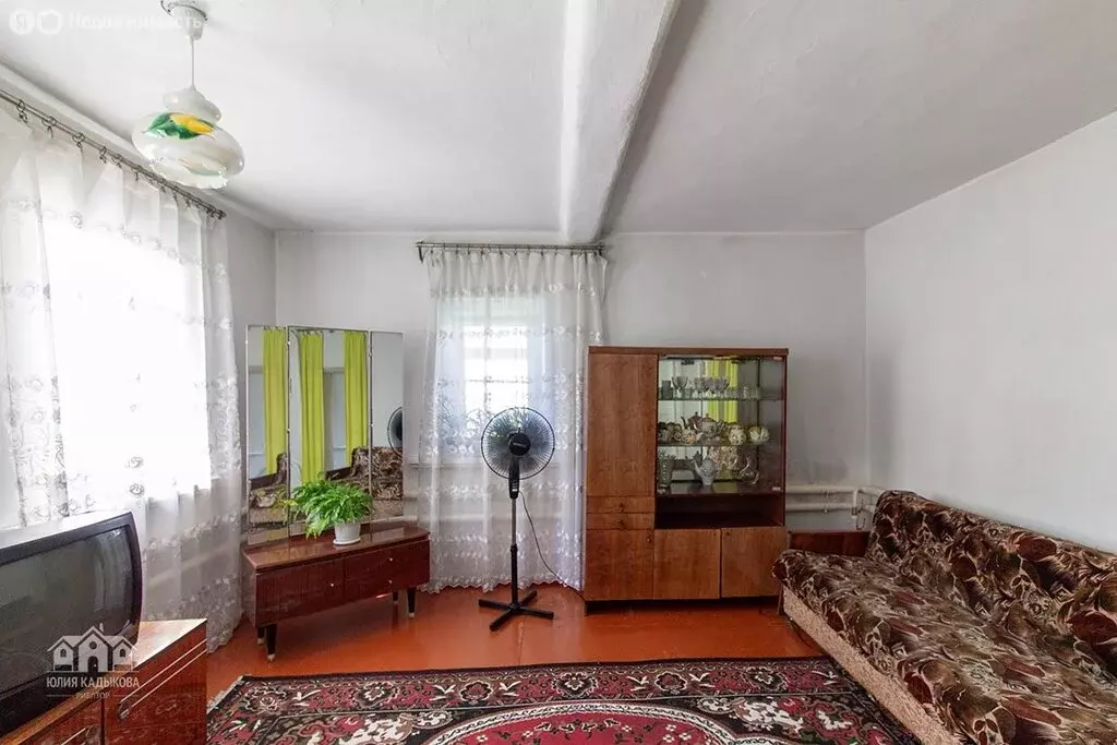 Дом в Бийск, улица Чарльза Дарвина (50 м) - Фото 1