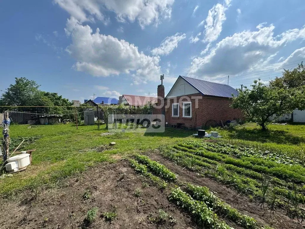 Дом в Краснодарский край, Динская ст-ца ул. Чехова, 22 (40 м) - Фото 0