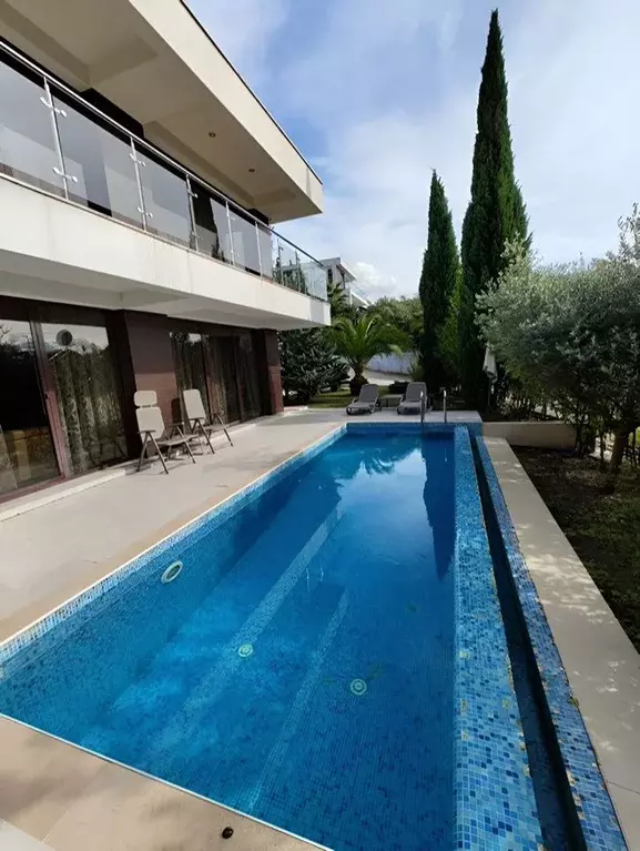 Дом в Краснодарский край, Сочи Курортный просп., 81А (282 м) - Фото 1