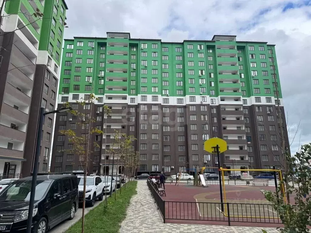 1-к кв. Дагестан, Каспийск ул. Каспийское шоссе, 17Б (57.0 м) - Фото 1