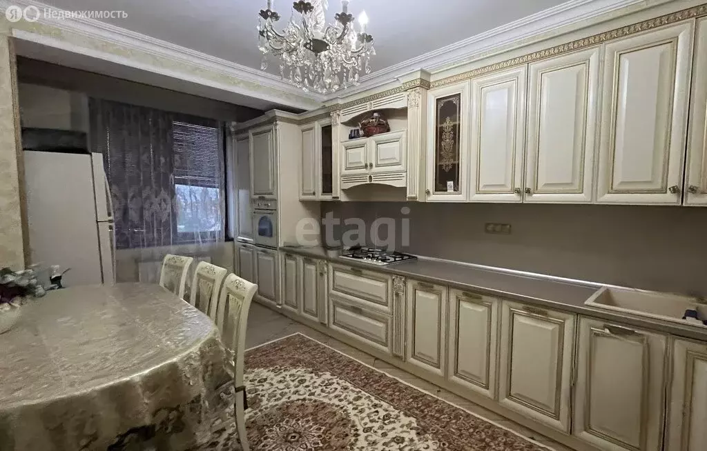 2-комнатная квартира: Каспийск, 2-й Зелёный переулок, 1 (68 м) - Фото 0