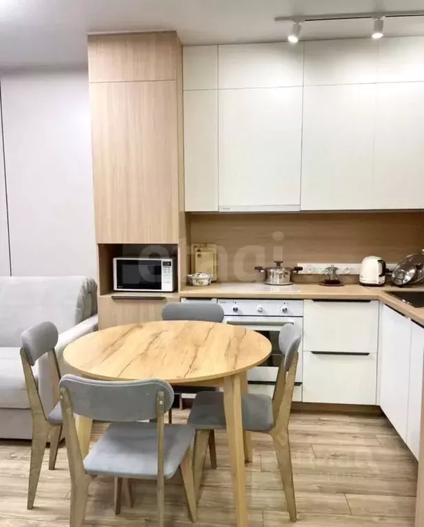 2-к кв. Башкортостан, Стерлитамак Интернациональная ул., 63 (59.6 м) - Фото 1