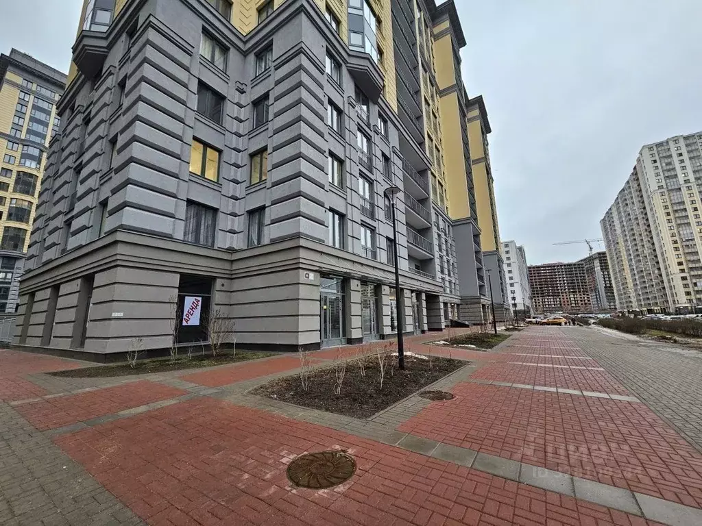 Помещение свободного назначения в Санкт-Петербург Октябрьская наб., 40 ... - Фото 0