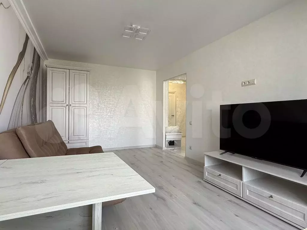 3-к. квартира, 70 м, 7/8 эт. - Фото 1