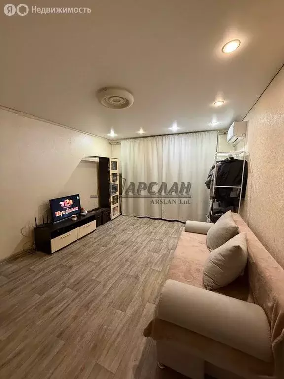 2-комнатная квартира: Казань, улица Красной Позиции, 15 (42.8 м) - Фото 1