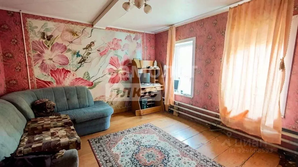 Дом в Алтайский край, Целинный район, с. Воеводское Советская ул. (80 ... - Фото 1
