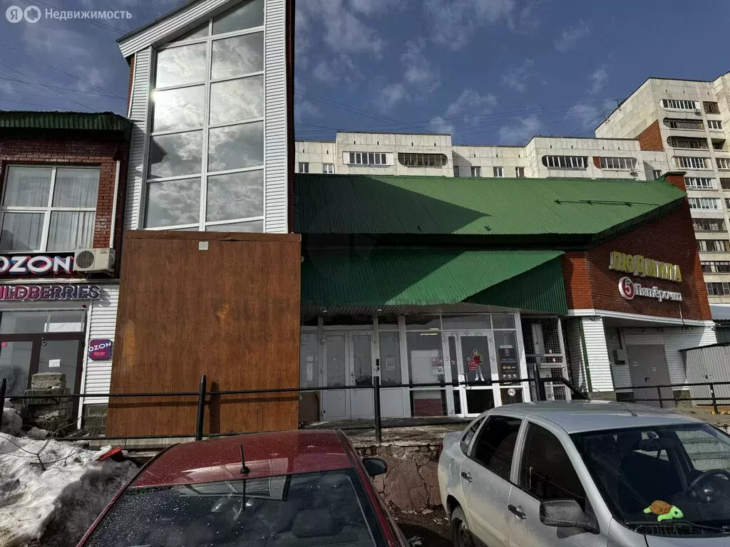 Торговая площадь (444 м) - Фото 1