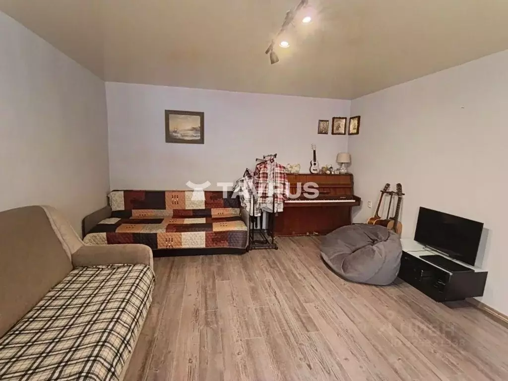 2-к кв. Крым, Симферополь ул. Дыбенко, 46 (50.0 м) - Фото 2