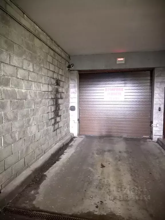 Гараж в Санкт-Петербург ул. Глухая Зеленина, 6 (15 м) - Фото 1