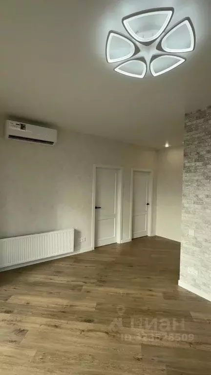 3-к кв. Алтайский край, Барнаул ул. Имени В.Т. Христенко, 2к3 (59.0 м) - Фото 1