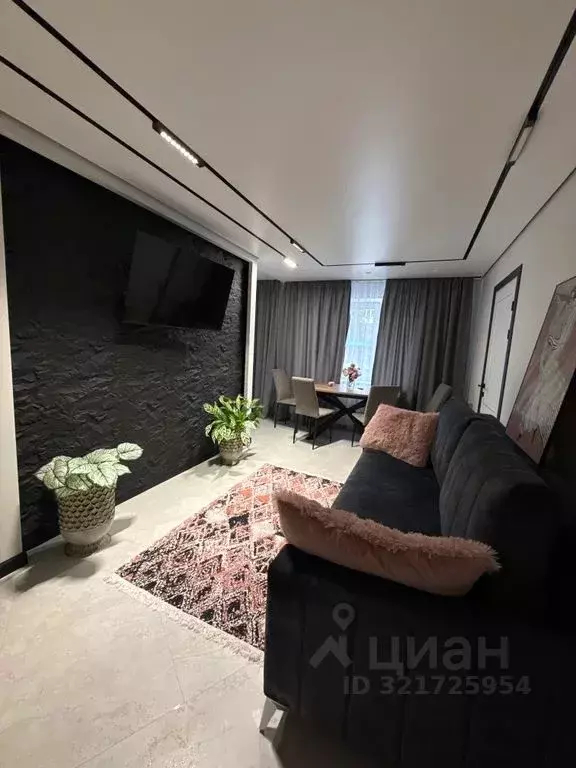 3-к кв. Кабардино-Балкария, Тырныауз Эльбрусский район, Эльбрусский ... - Фото 1