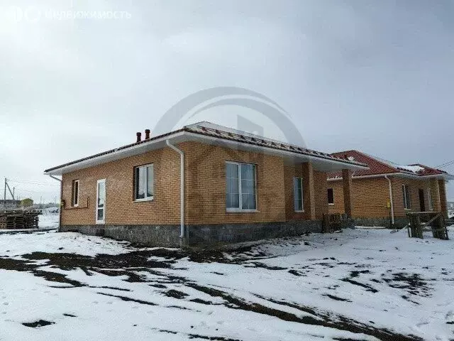 Дом в село Федосеевка, Ясная улица (125 м) - Фото 2