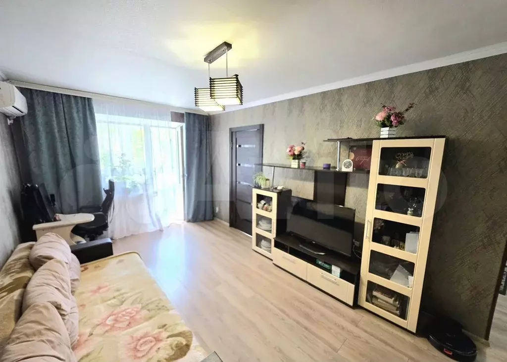 3-к. квартира, 57 м, 4/5 эт. - Фото 0