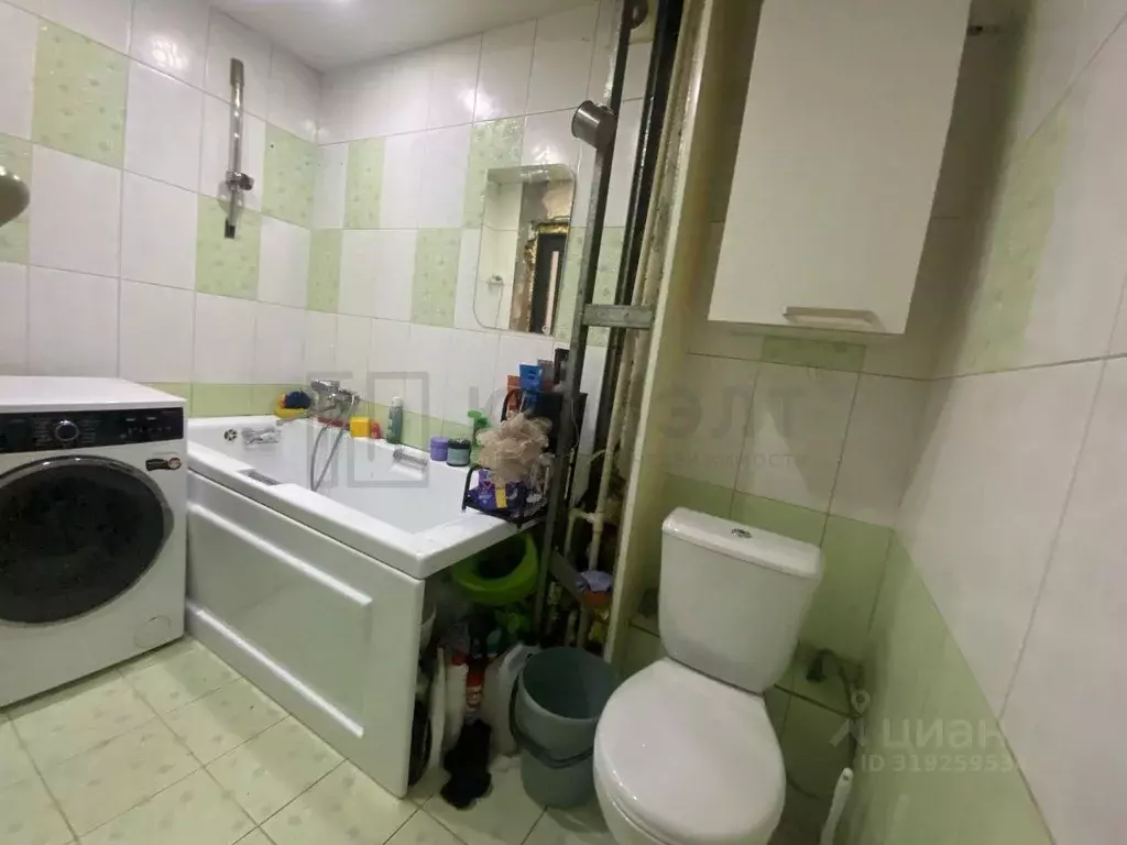 Квартира, 4 комнаты, 71.9 м - Фото 0