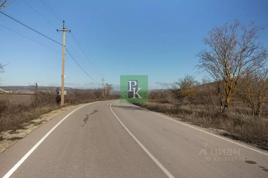 Участок в Крым, Бахчисарайский район, Красномакское с/пос, с. Холмовка ... - Фото 1