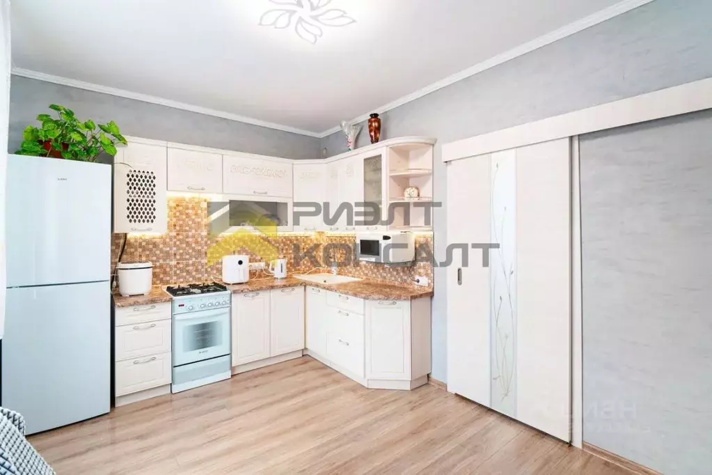 Дом в Омская область, Омск Деловая ул. (115 м) - Фото 2