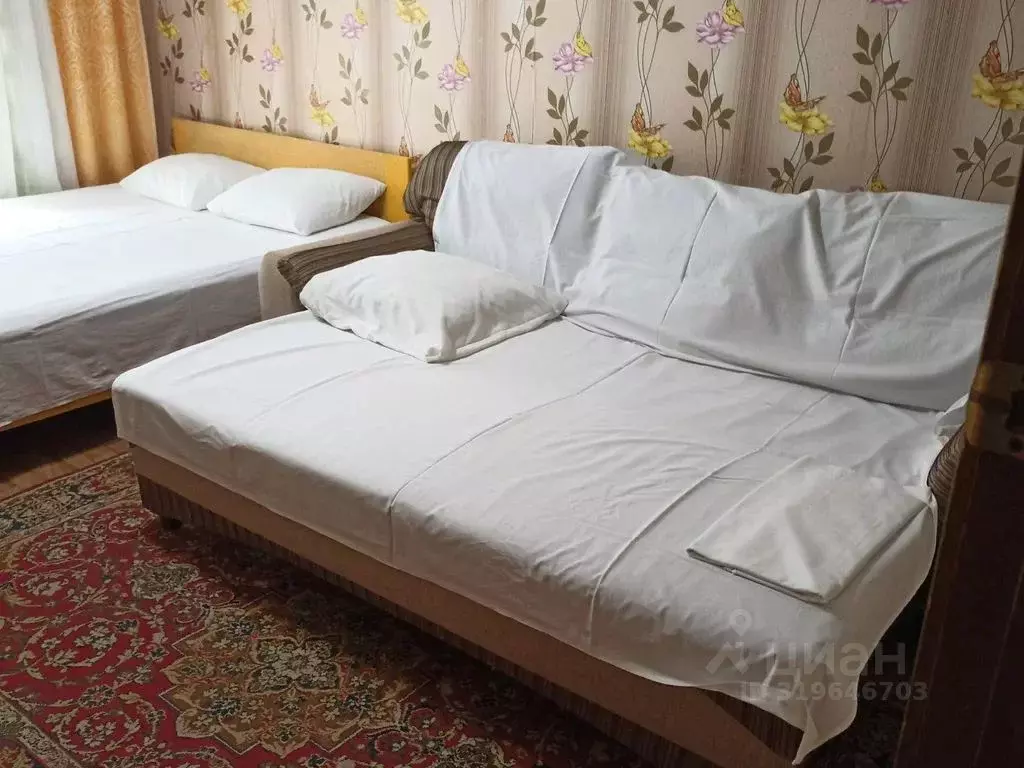 Комната Оренбургская область, Соль-Илецк ул. Александрова, 4/2 - Фото 0