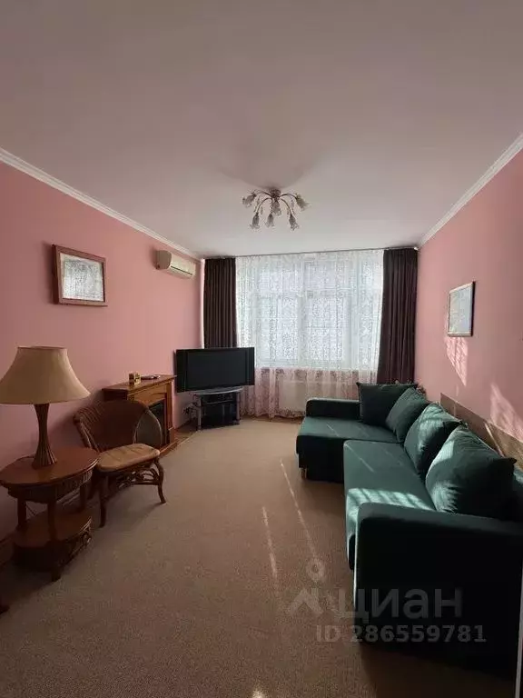 2-к кв. Крым, Алушта муниципальный округ, пос. Чайка ул. Багрова, 12 ... - Фото 1