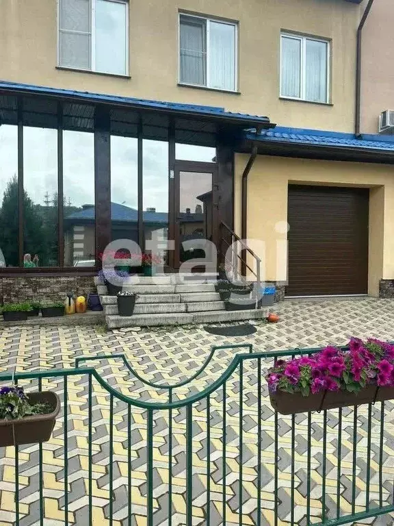 Таунхаус в Красноярский край, Красноярск Дивногорская ул., 13 (235 м) - Фото 1