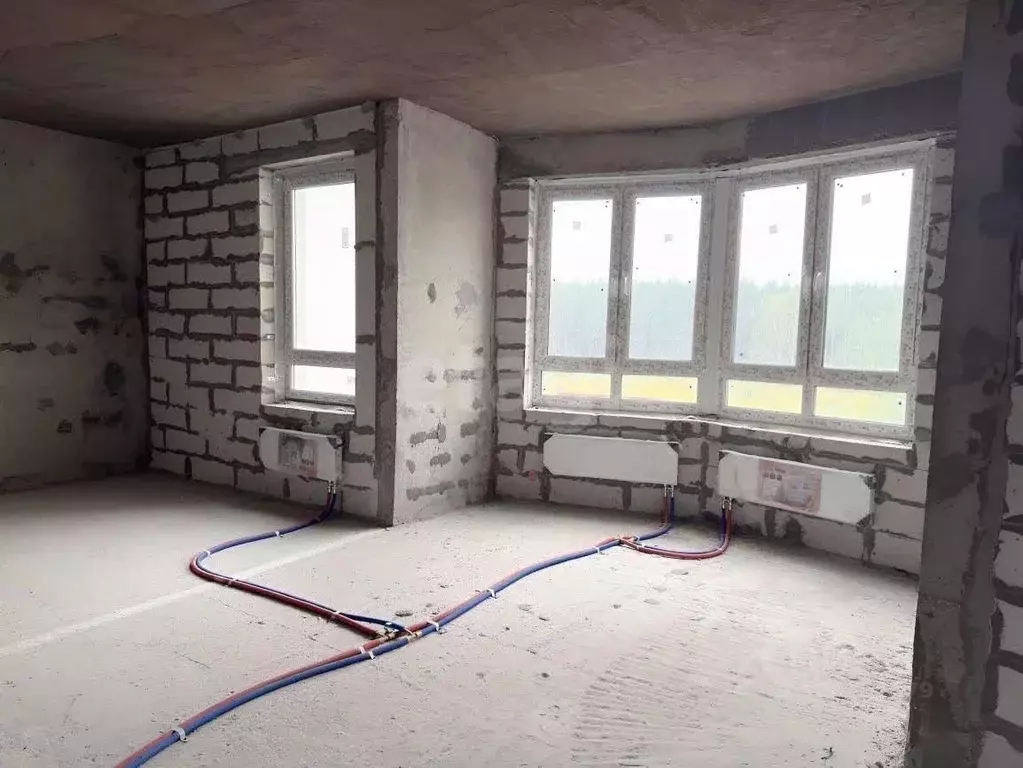 3-к кв. Московская область, Одинцовский городской округ, д. Малые ... - Фото 1