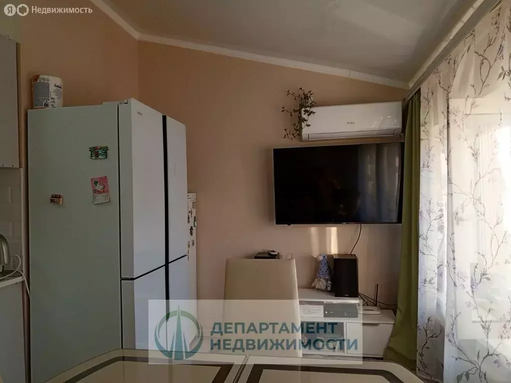 1-комнатная квартира: Краснодар, Гаражный переулок, 12 (55 м) - Фото 0