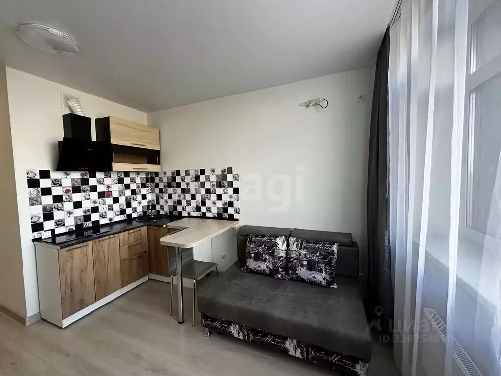 Студия Тюменская область, Тюмень ул. Алматинская, 6 (18.0 м) - Фото 1