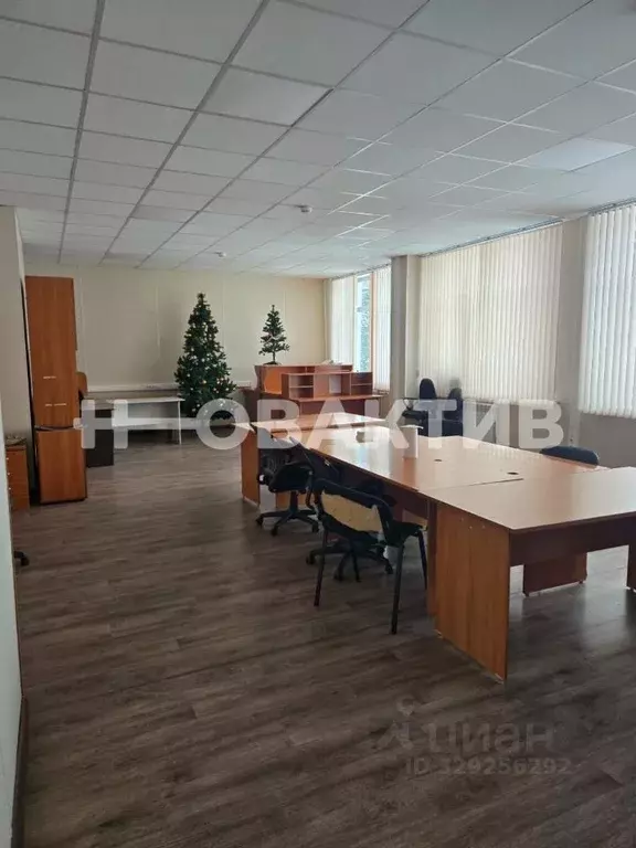 Офис в Новосибирская область, Новосибирск ул. Овчукова, 93 (72 м) - Фото 1