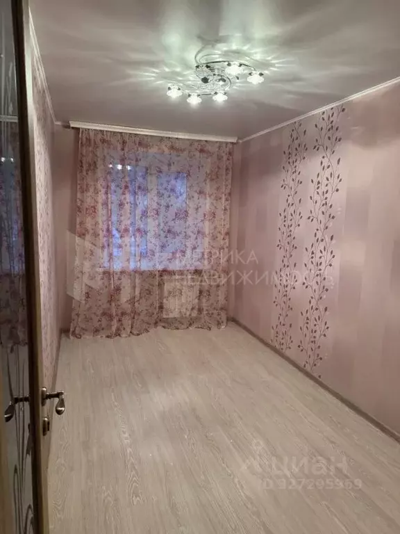 2-к кв. Тюменская область, Тюмень ул. Карла Маркса, 125 (44.0 м) - Фото 1