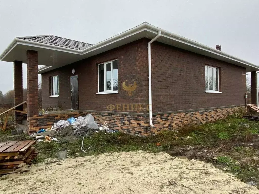 Дом в Белгородская область, Корочанский район, Шляховское с/пос, ... - Фото 1