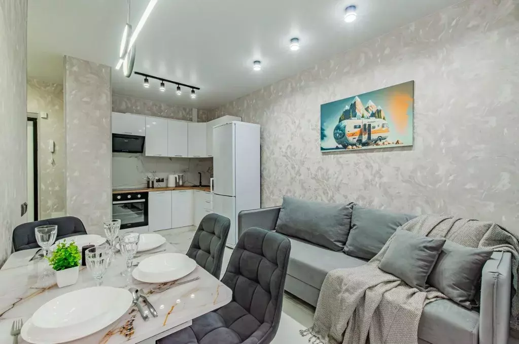 1-к кв. Татарстан, Казань ул. Азата Аббасова, 21А (35.0 м) - Фото 1